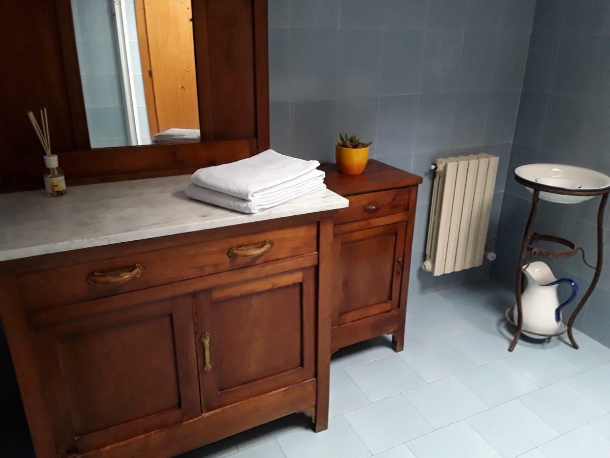 Camere Porto Vecchio Con Parcheggio A Pochi Passi Dal Castello Малчезине Екстериор снимка