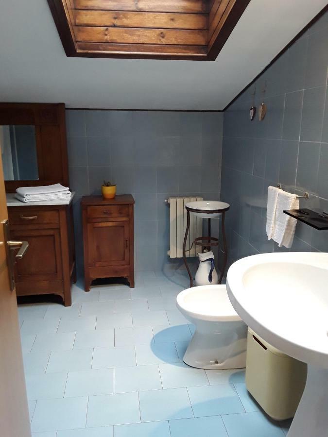 Camere Porto Vecchio Con Parcheggio A Pochi Passi Dal Castello Малчезине Екстериор снимка